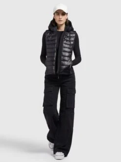 Khujo Damen Weste - FABIA SHINY 10 Khujo Damen Weste - FABIA SHINY -Khujo Damen Weste FABIA SHINY pdstandard 656970 0003 modelfront 3